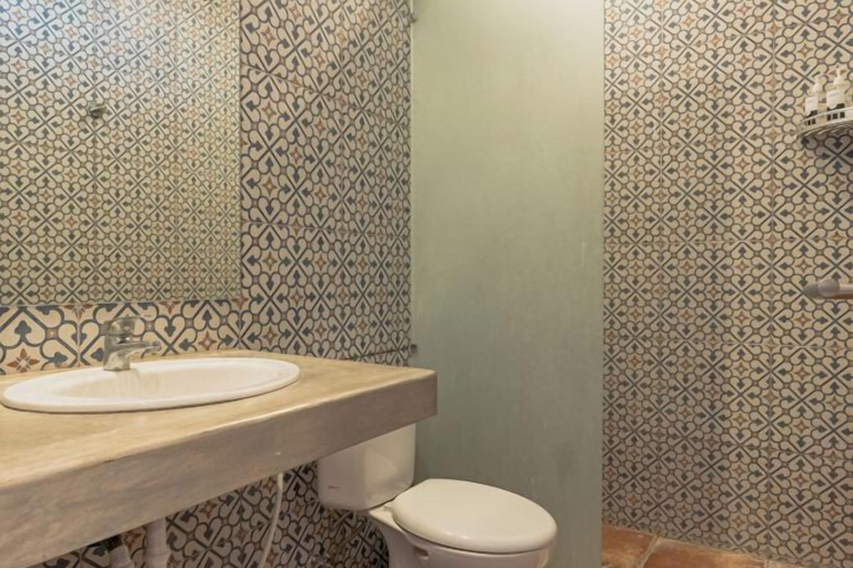 Bathroom 8