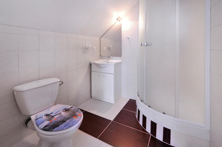 Bathroom 5, Penzion Maco, Liptovský Mikuláš