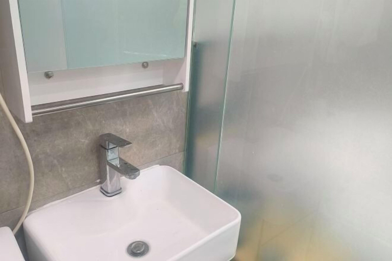 Bathroom 2, Harbin Dream Family Hotel, Harbin