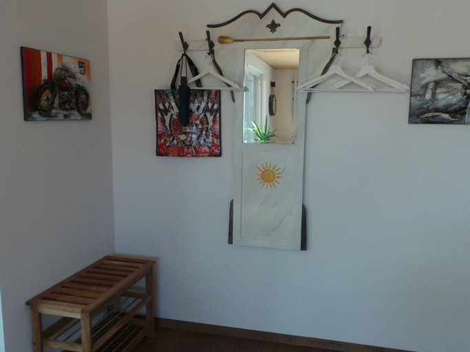 Bedroom 3, Welcoming Apartment Near Lake, Main-Tauber-Kreis