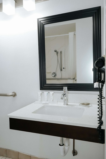 Bathroom 4, Country Inn & Suites by Radisson, Myrtle Beach, SC, Horry