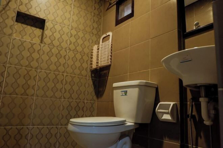 Bathroom 8