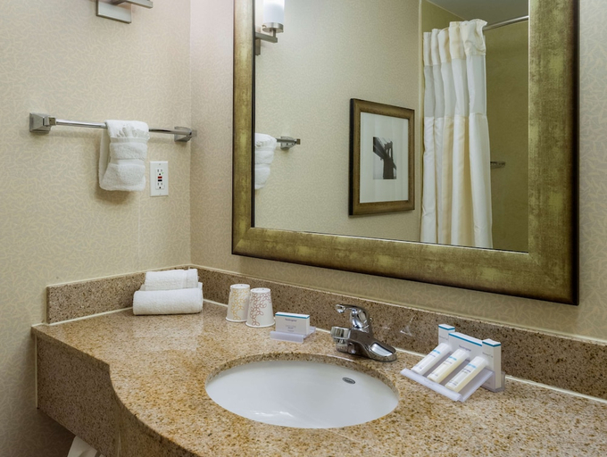 Bathroom 3, AMTD Idea Tribeca Hotel, New York