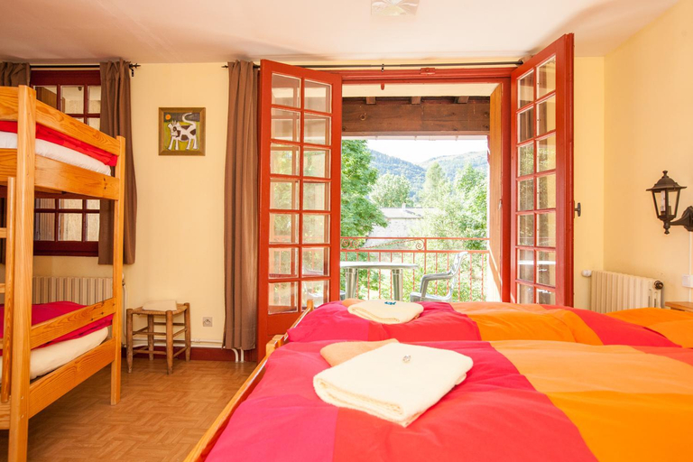 Bedroom 3, Chateau de Camurac, Aude