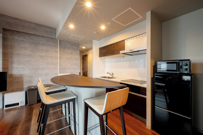 Dining Room 6