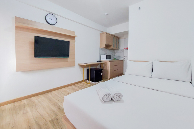Bedroom 2, Homey Studio (No Kitchen) Urbantown Serpong Apartment By Travelio, South Tangerang