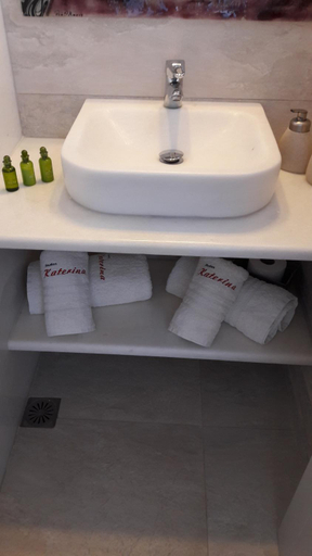 Bathroom 3, Katerina Apartments & Studios, South Aegean