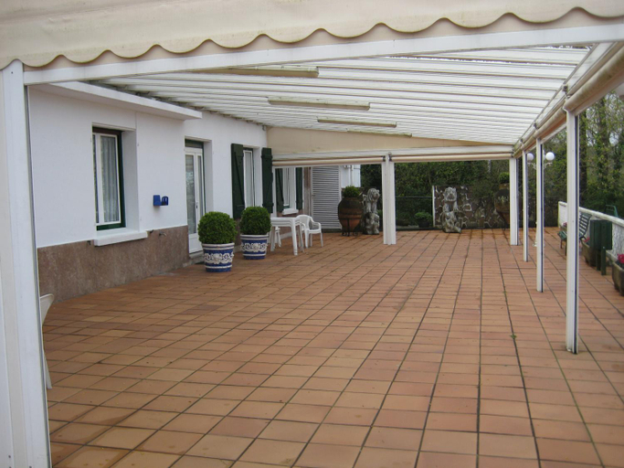Others 5, Gurutzeberri, Guipúzcoa