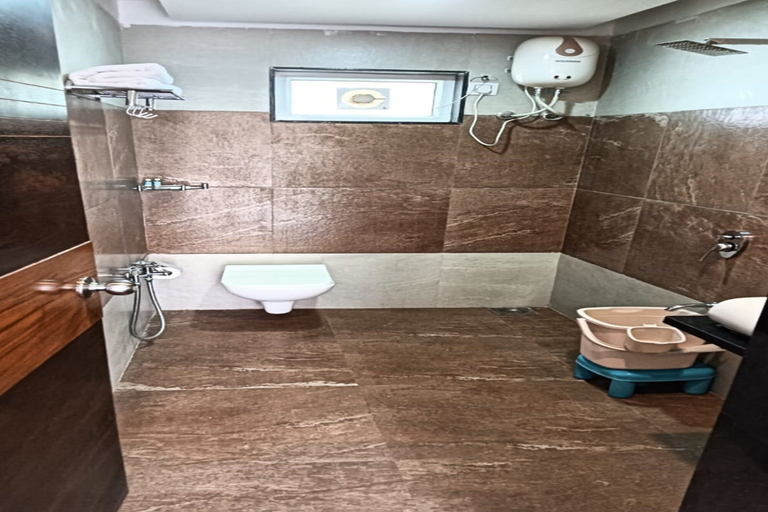 Bathroom 3, Shubhdev Revival Resort and Waterworld Bhavnagar, Bhavnagar