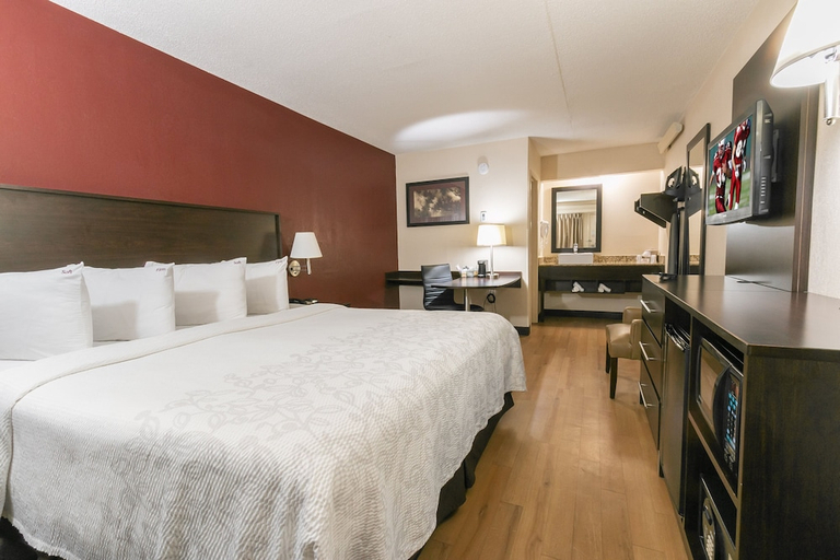 Bedroom 3, Red Roof PLUS+ Nashville South - Fairgrounds, Davidson