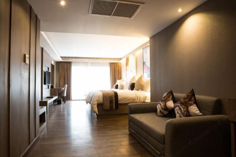 Bedroom 24