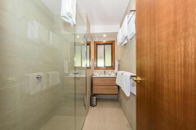 Bathroom 3, Clarendon Forest Retreat, Greater Taree
