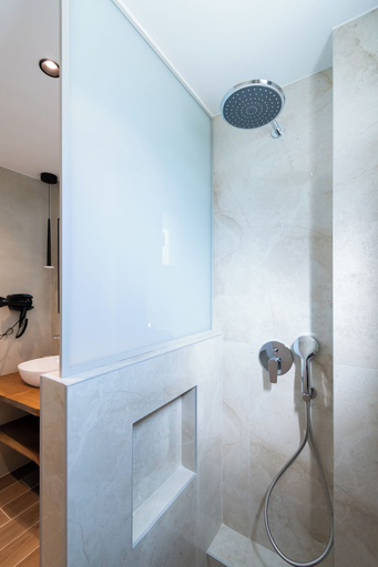 Bathroom 5, HP Family Suites, Central Macedonia