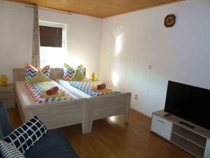 Bedroom 3, Nice Apartment in Himmelkron, Kulmbach