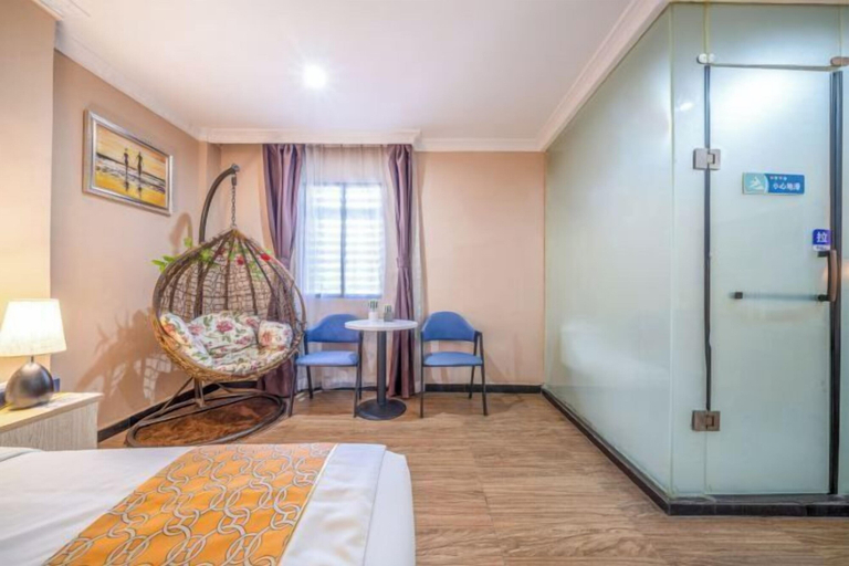 Bedroom 3, 8 Inn, Shenzhen