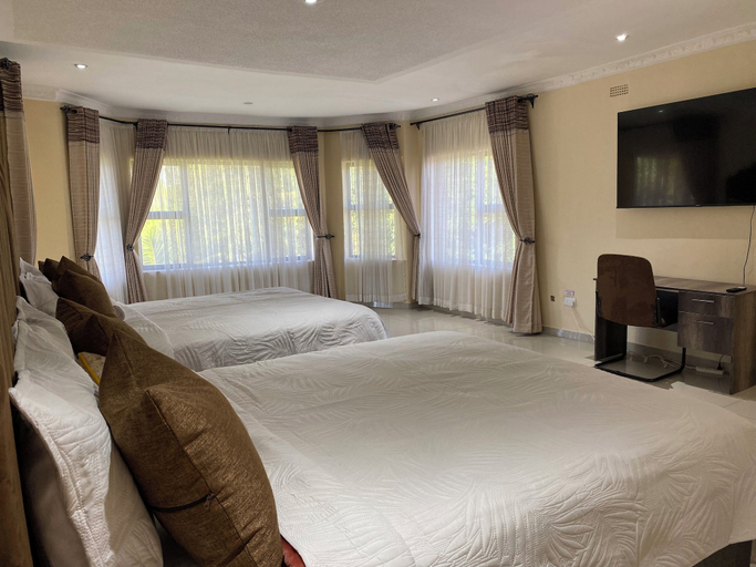 Bedroom 2, Goshen Creek Guesthouse, Harare