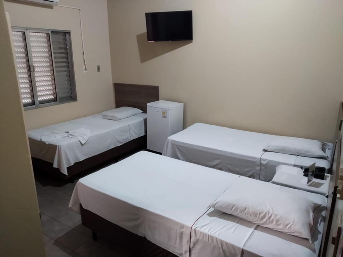 Bedroom 2, FRONTIER PALACE HOTEL, Pedro Juan Caballero