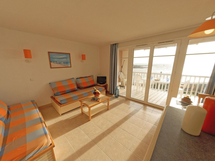 Others 5, Apartment near Trescadec Beach for 4, Finistère