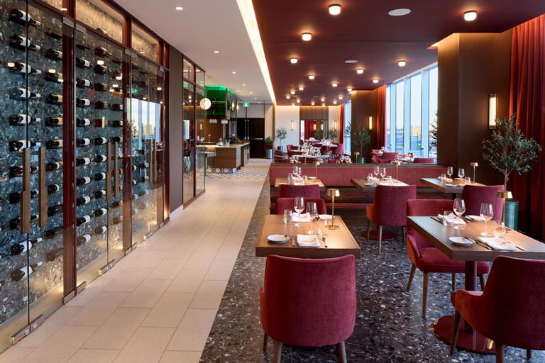 Food & Drinks 5, Courtyard By Marriott Montreal Laval, Laval