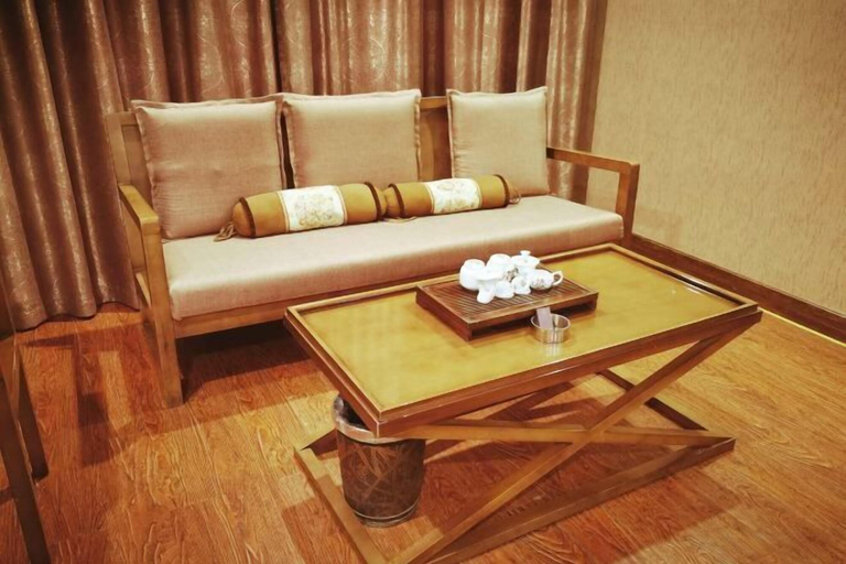 Others 5, Pineapple Hotel, Linyi