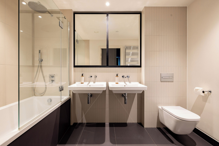 Bathroom 4, Croydon by Charles Hope, London