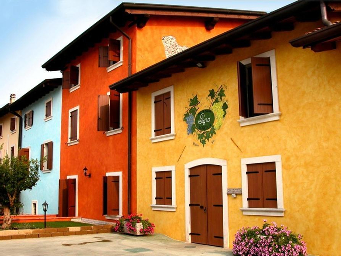 Exterior & Views 1, Agriturismo Pigno, Verona