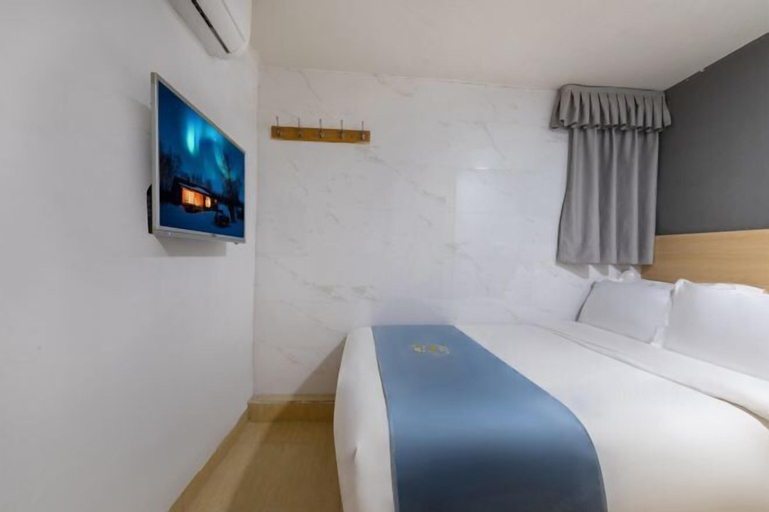 Bedroom 10