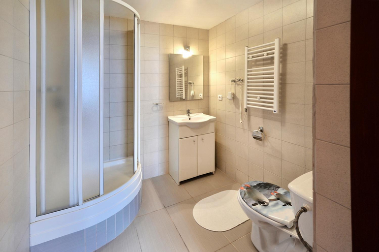 Bathroom 4, Penzion Maco, Liptovský Mikuláš
