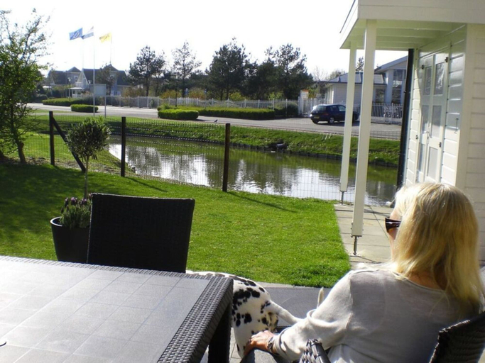 Others 5, Villa "De Banjaard Zeeland", Noord-Beveland