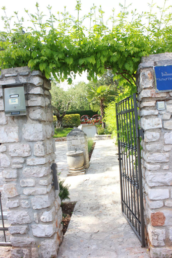 Others 5, Villa Plavo More, Brtonigla