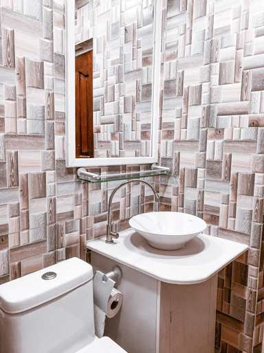 Bathroom 4, Summer Villa Guest House, Maafushi Island