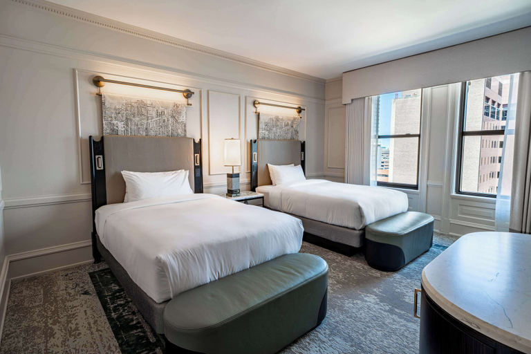 Bedroom 3, The Pfister Hotel, Milwaukee