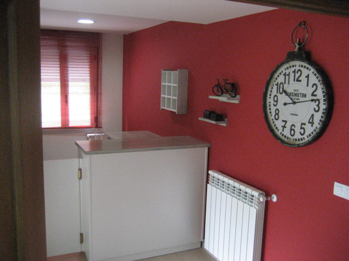 Others 5, Albergue Turistico Rio Aragon, Huesca