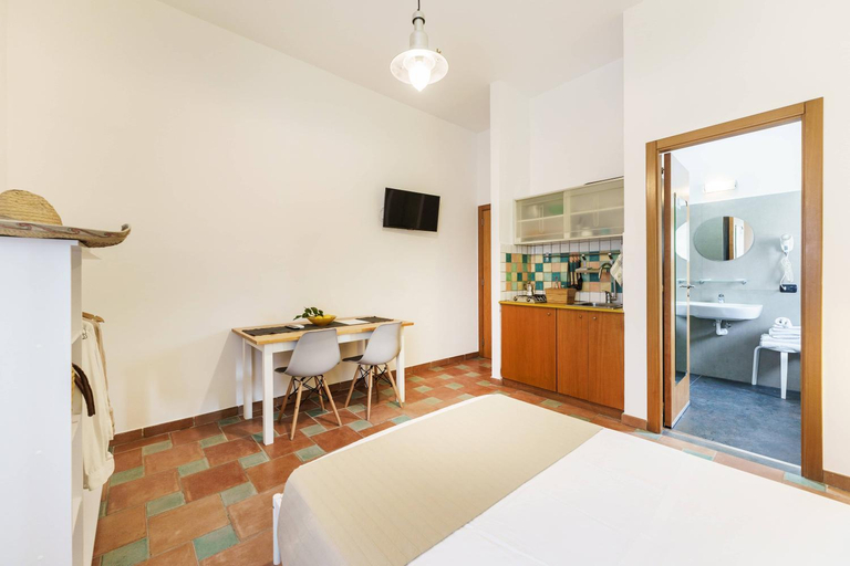 Bedroom 2, Le Grand Bleu - Gioia Apartments, Napoli