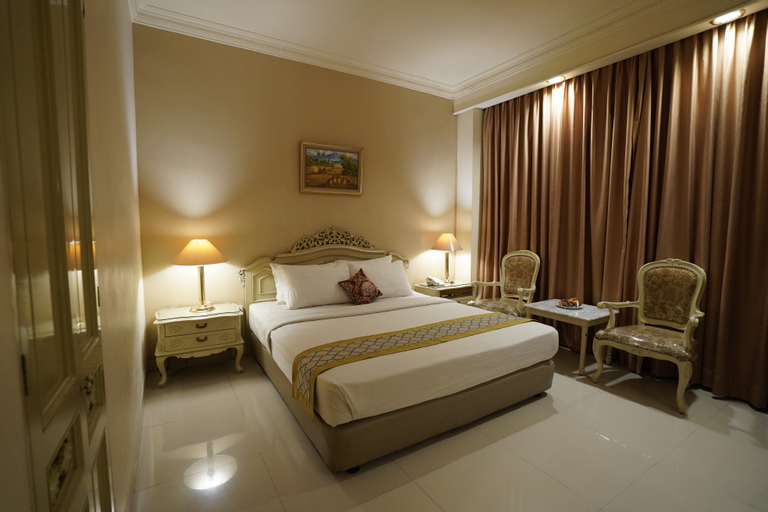 Bedroom 8