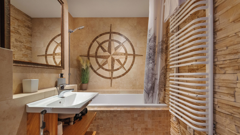 Bathroom 3, Apartamenty Sun & Snow Willa Jazgór, Puck