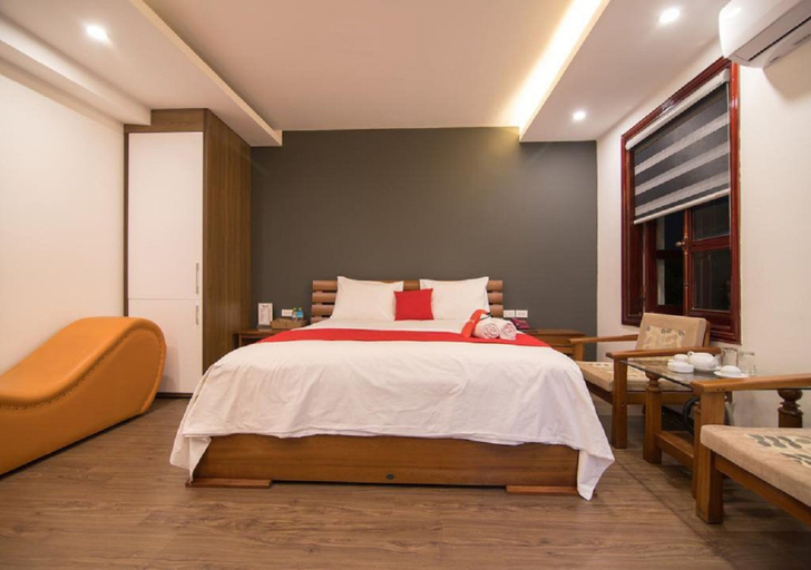 Bedroom 2, Queen's Hotel, Cầu Giấy