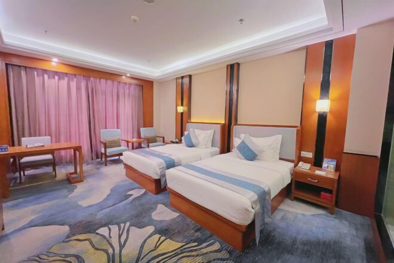 Bedroom 3, Hongyuehu Hotel, Qujing