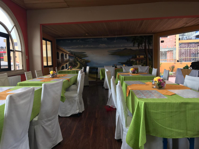 Food & Drinks 3, Isabela Hotel Suite, Pedro Domingo Murillo
