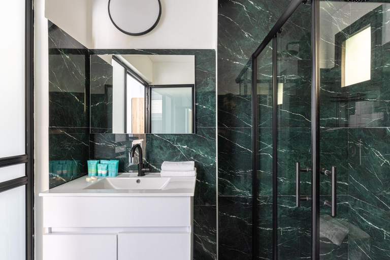 Bathroom 4, Liber Seashore Suites Aparthotel