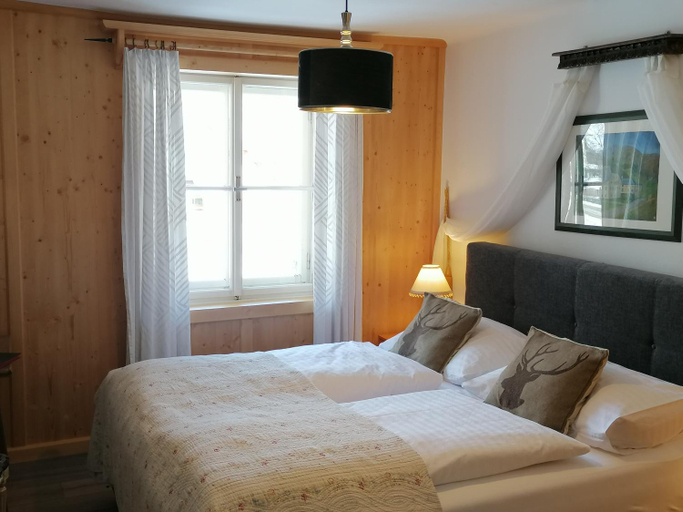 Bedroom 2, Hotel Schlosswirt, Spittal an der Drau