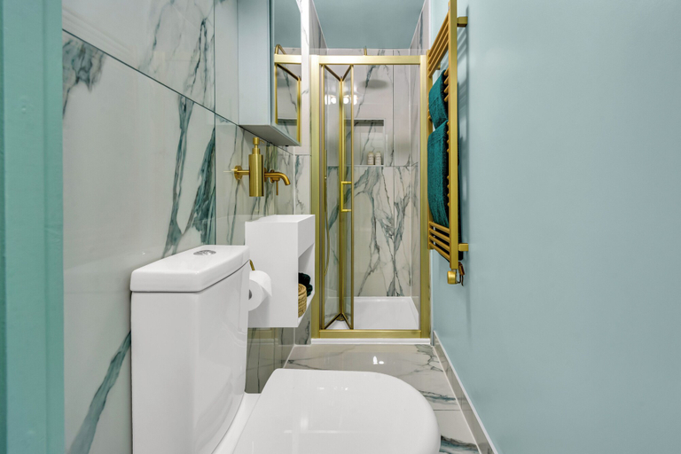 Bathroom 3, Kensington Residences by MySquare, London
