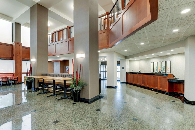Public Area 2, Drury Inn & Suites Birmingham Lakeshore Drive, Jefferson