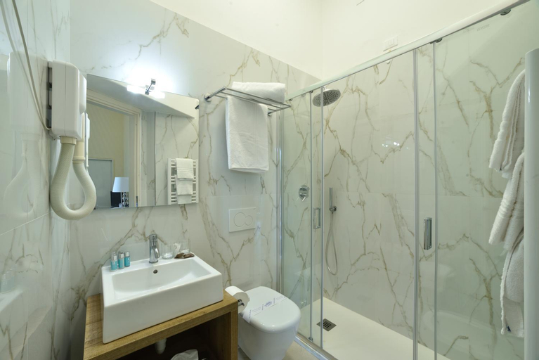 Bathroom 9