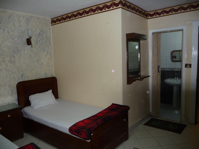 Bathroom 2, Venus Hostel, Al-Azbakiyah