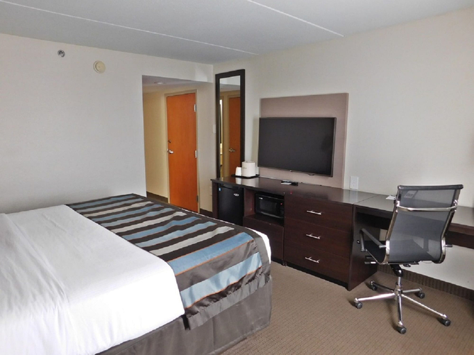 Bedroom 3, Wingate by Wyndham Bowling Green, Warren