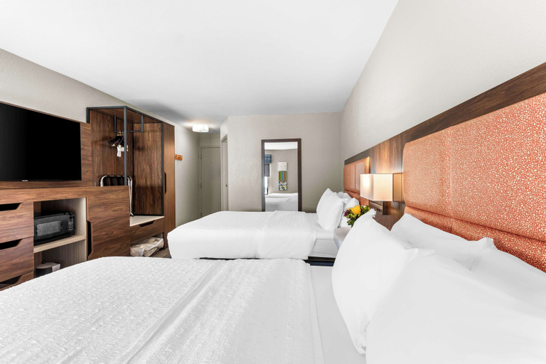 Bedroom 21