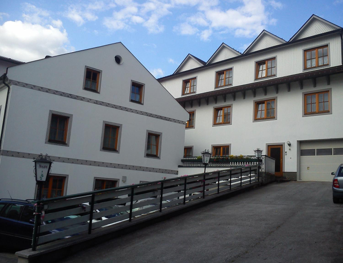 Exterior & Views 1, Hotel Die Traube, Liezen