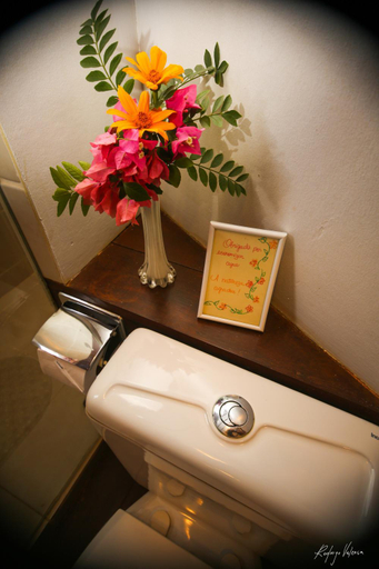 Bathroom 23