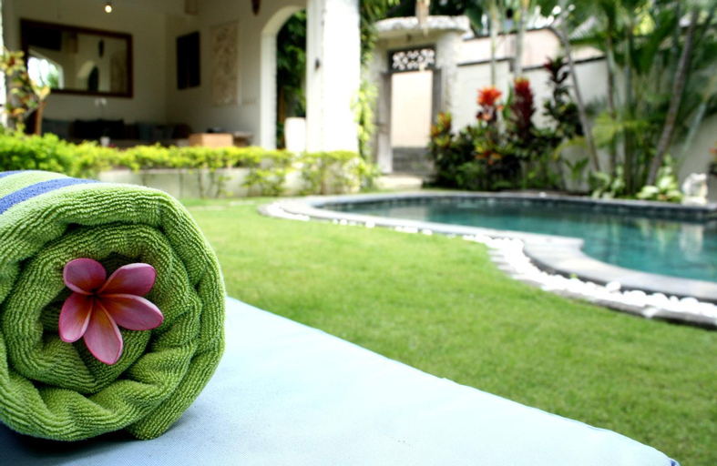 Swimming Pool 7